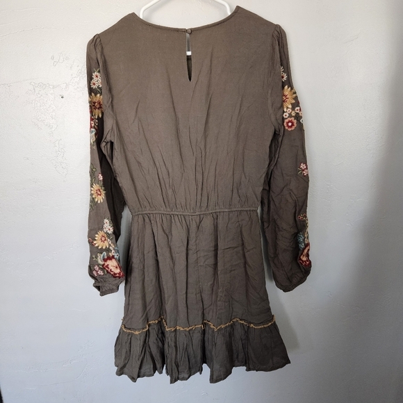 Andree by Unit Womens Small Olive Green Long Sleeve Dress Embroidery Floral Boho - Picture 6 of 8